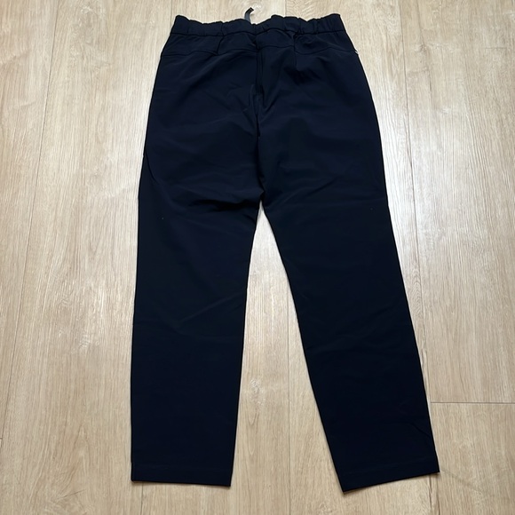 Vuori Miles Ankle Pants black, small - Picture 6 of 9